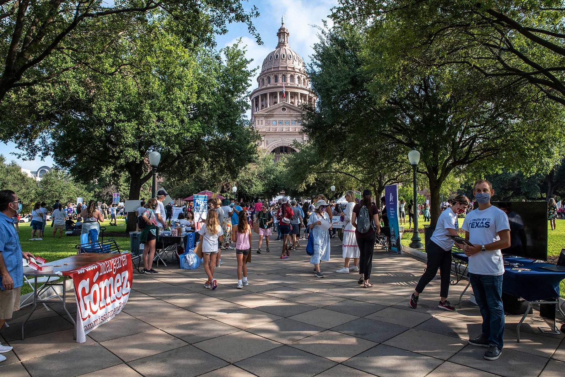For 48 hours, abortion after 6 weeks was legal in Texas. Getting care wasn’t easy