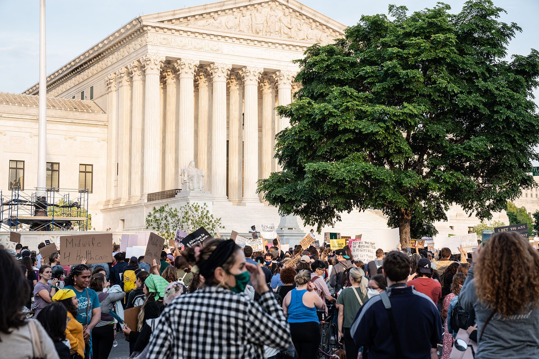 Tensions high outside of Supreme Court after Roe v. Wade draft opinion leak