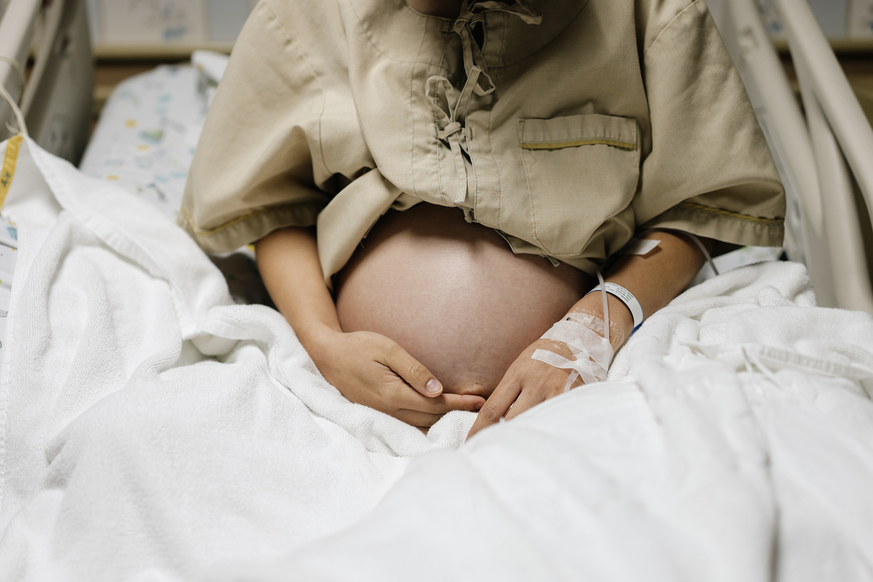 What the latest COVID vaccine changes mean for pregnant people and children - The 19th