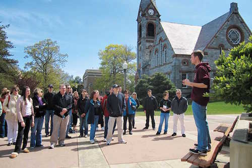 Do You Need to Go on College Tours? 4 Reasons to Visit · PrepScholar