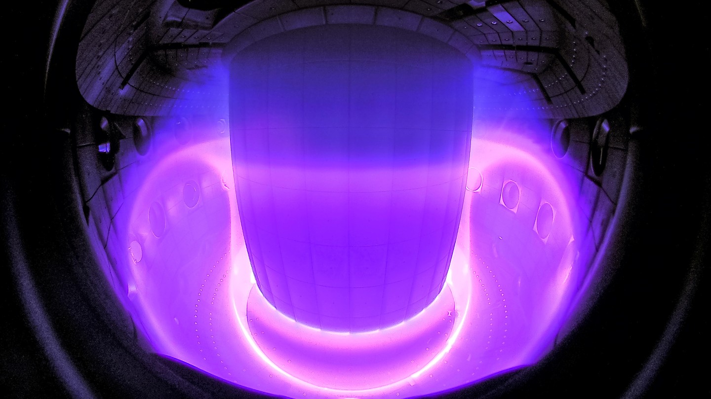 EPFL and DeepMind use AI to control plasmas for nuclear fusion - EPFL