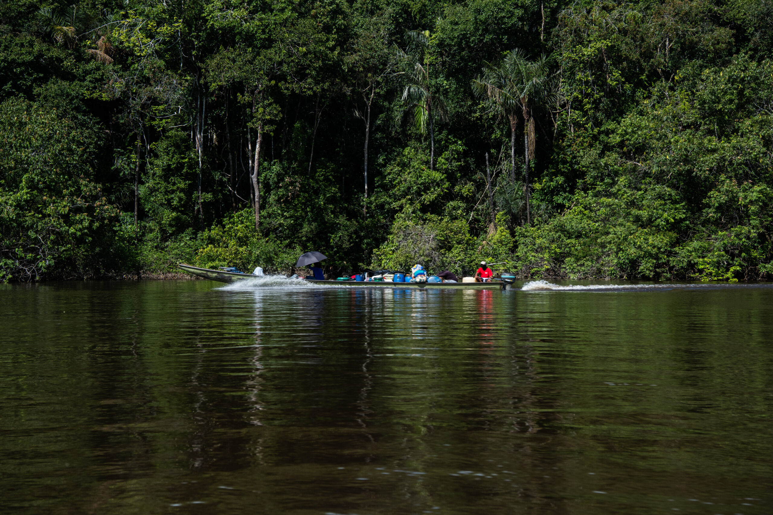 U.S. attacks on boats in the Caribbean and Pacific intensify trafficking through Amazon routes - Amazon Underworld