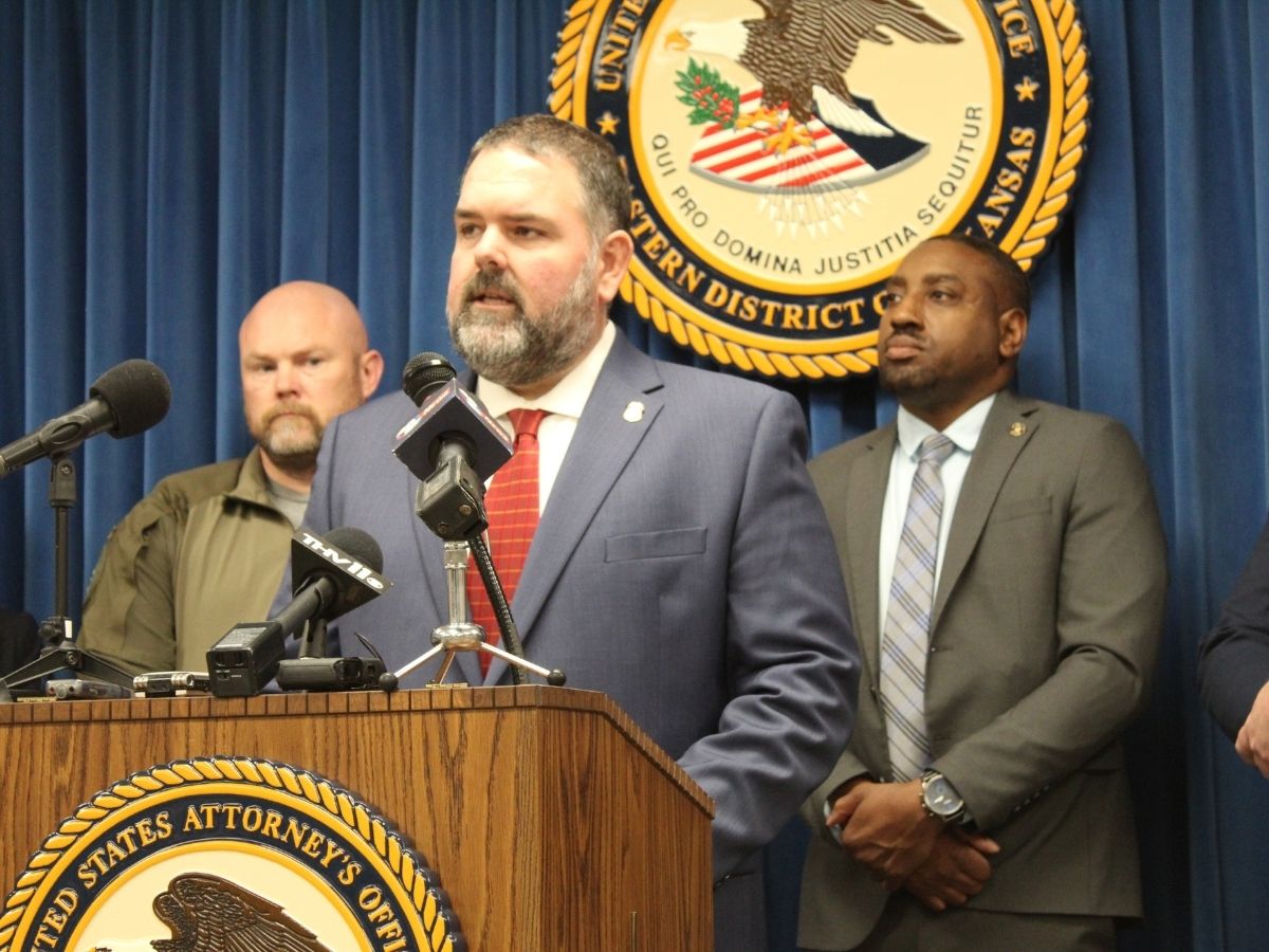 Feds tout 450 arrests in Arkansas immigration sweep, but over half were for non-immigration offenses - Arkansas Times