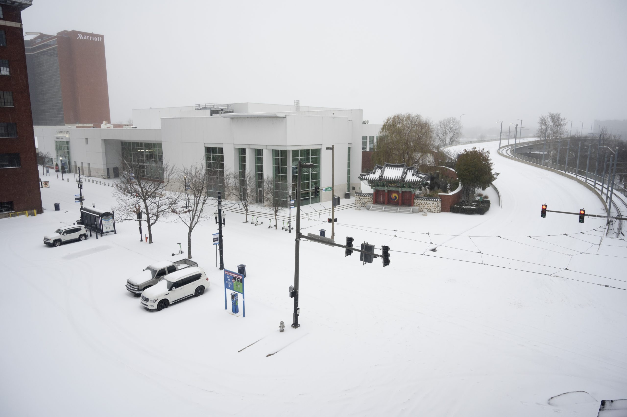 Main roads in Central Arkansas in good shape after snowstorm, neighborhoods a different story - Arkansas Times