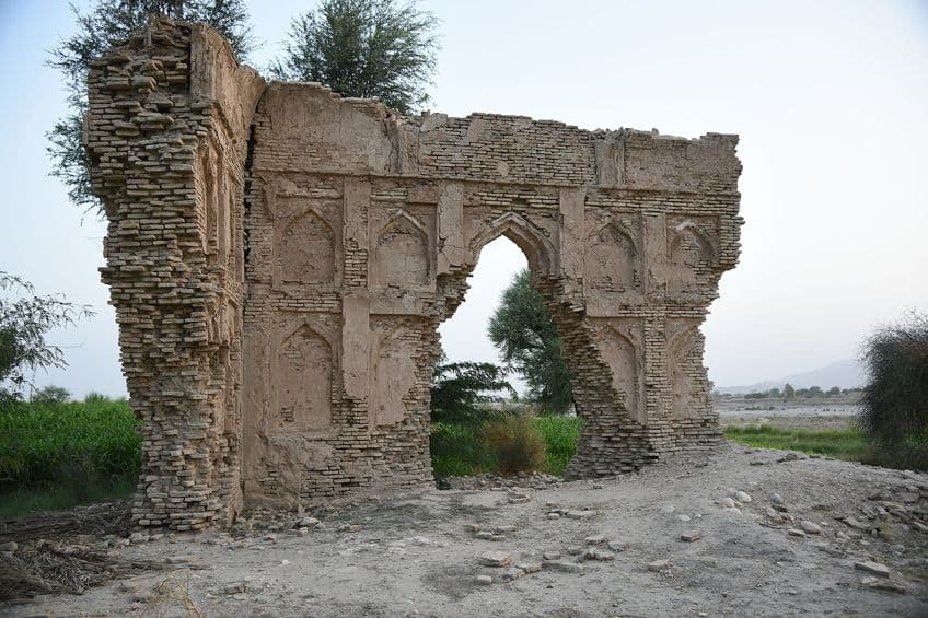 Oldest Buildings in the World - A Glimpse into 15 Ancient Wonders