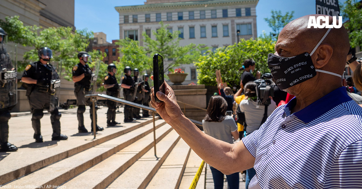 Livestreaming Police is a Critical First Amendment Right | American Civil Liberties Union