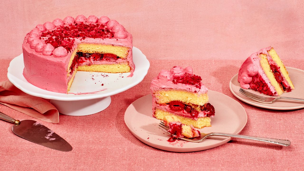 Raspberry Cake With Whipped Cream Filling Recipe | Bon Appétit