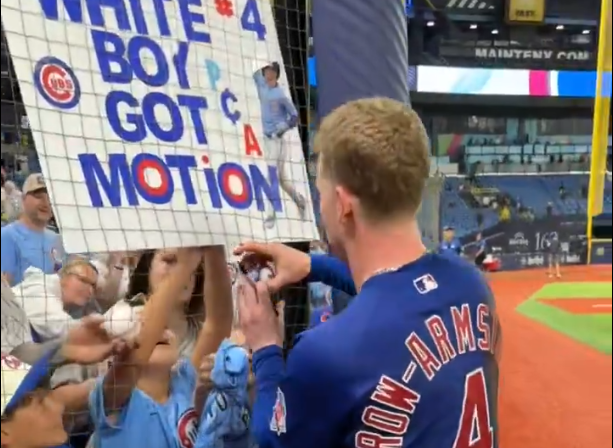 Watch: Pete Crow-Armstrong Autograph Moves Young Fan to Tears -