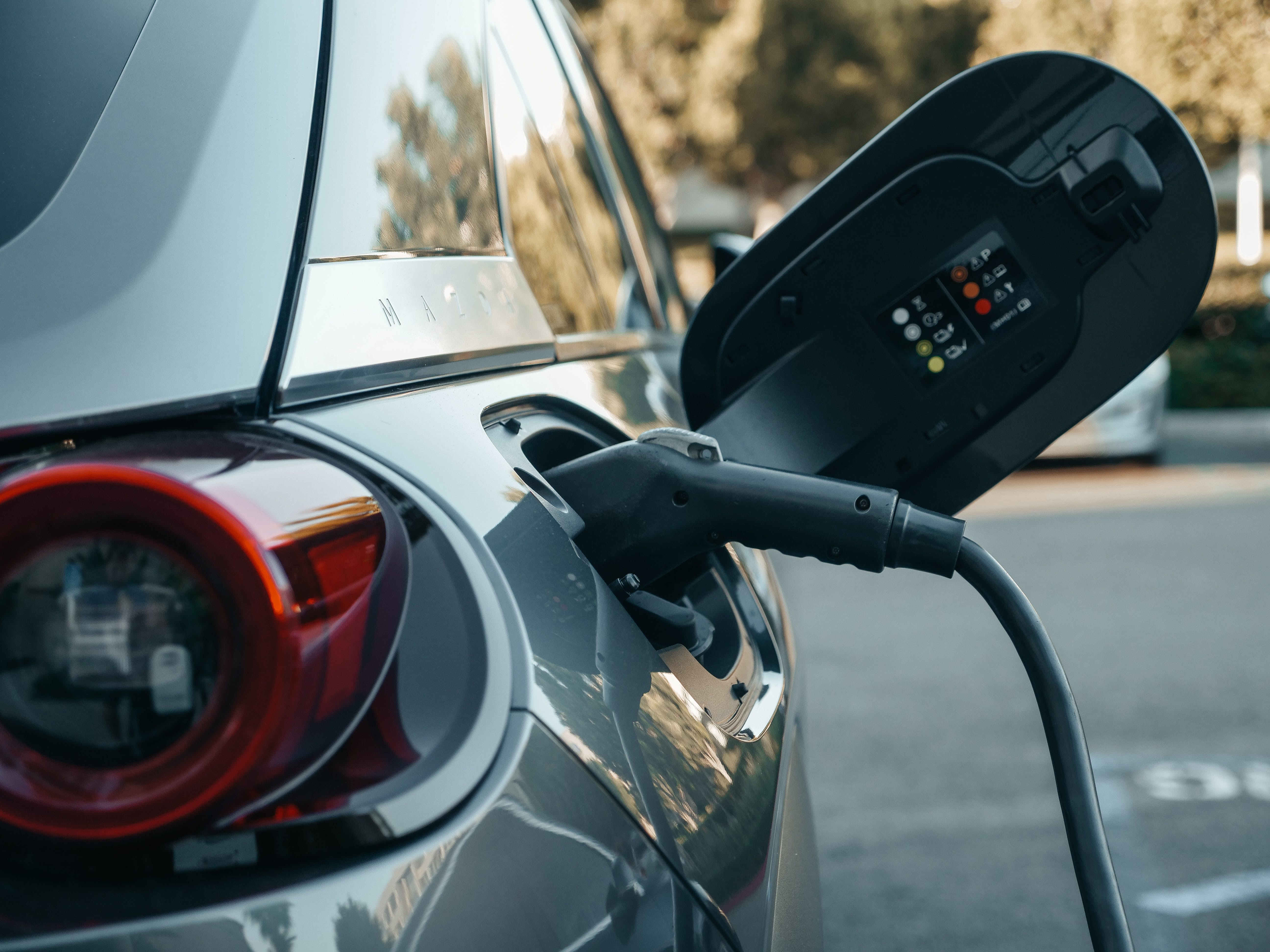 Can I Charge My Electric Car at Home? | LeaseLoco