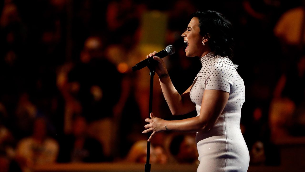 DNC 2016: Demi Lovato Urges Politicians to Support Laws Improving Health Care Access | Teen Vogue