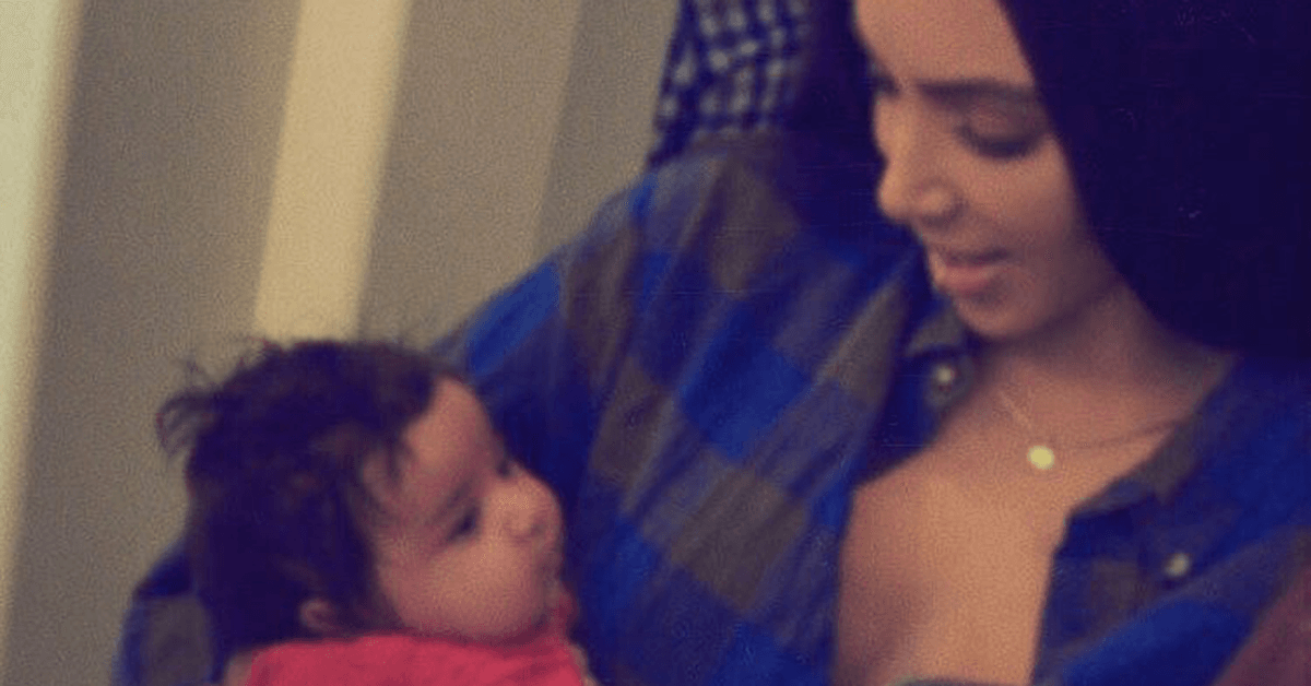 Kim Kardashian's First Photo With Blac Chyna and Rob's Baby Dream Is Here | Teen Vogue