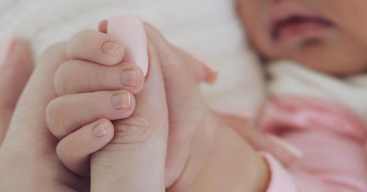 Nail Artist Creates Kylie Jenner Baby Announcement Manicure | Teen Vogue