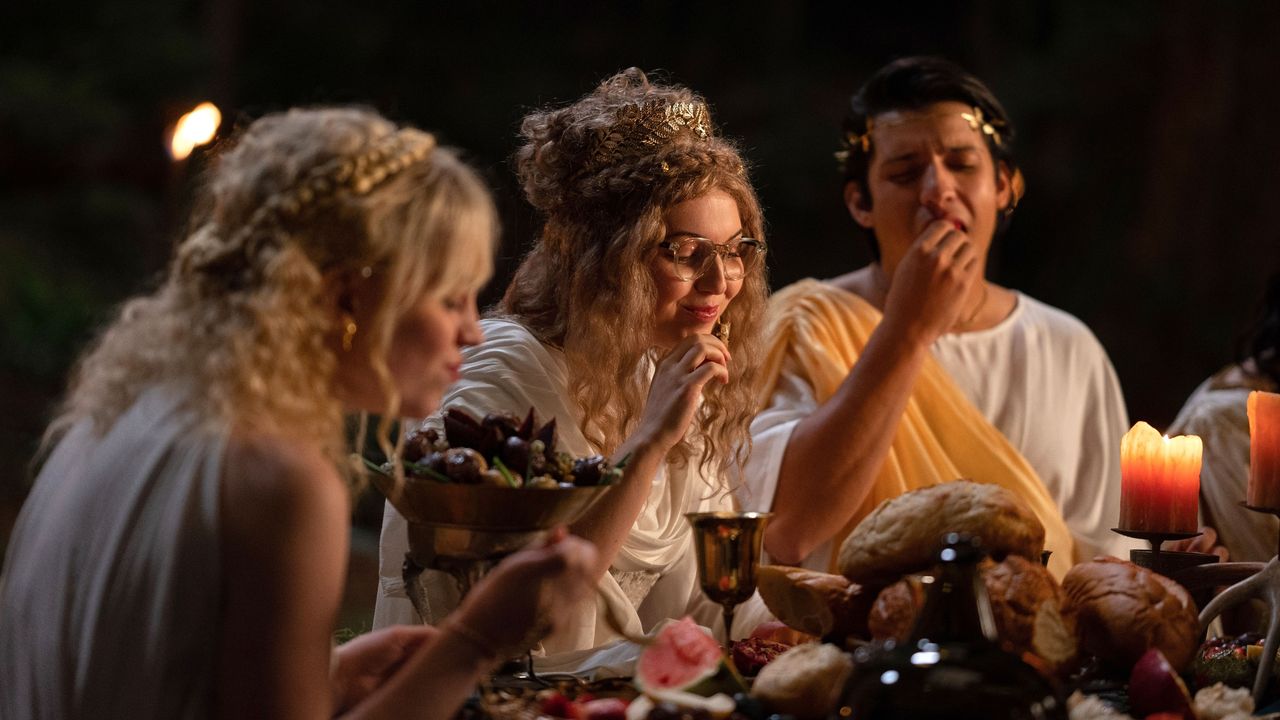 Is the Cannibal Girl Trend Just Diet Culture in Disguise? | Teen Vogue