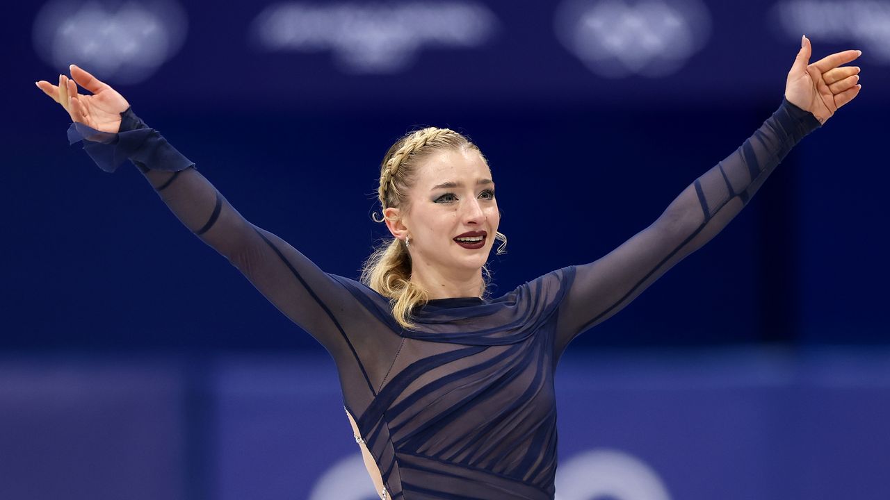 US Figure Skater Amber Glenn Faced Hate During 2026 Olympics, and Her Sister Has a Response | Teen Vogue