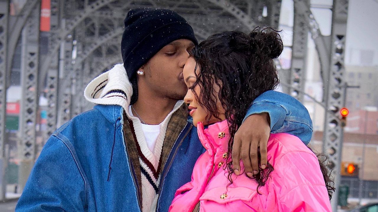 Images of the Week: Rihanna Announces Her First Pregnancy | Vogue
