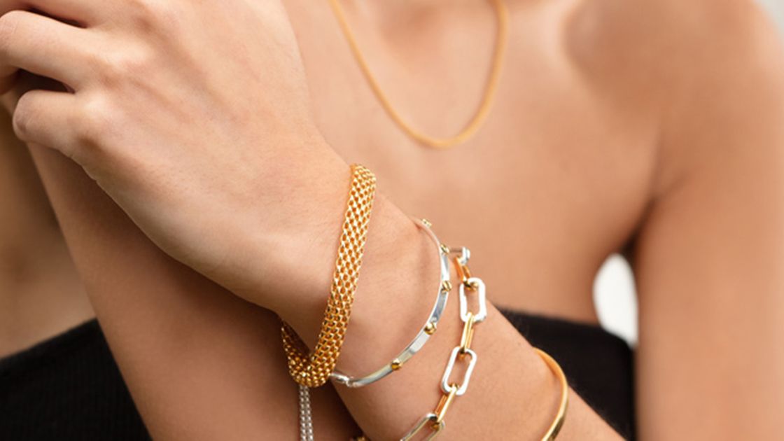24 Mixed Metal Jewelry Pieces to Complete Your Look | Vogue