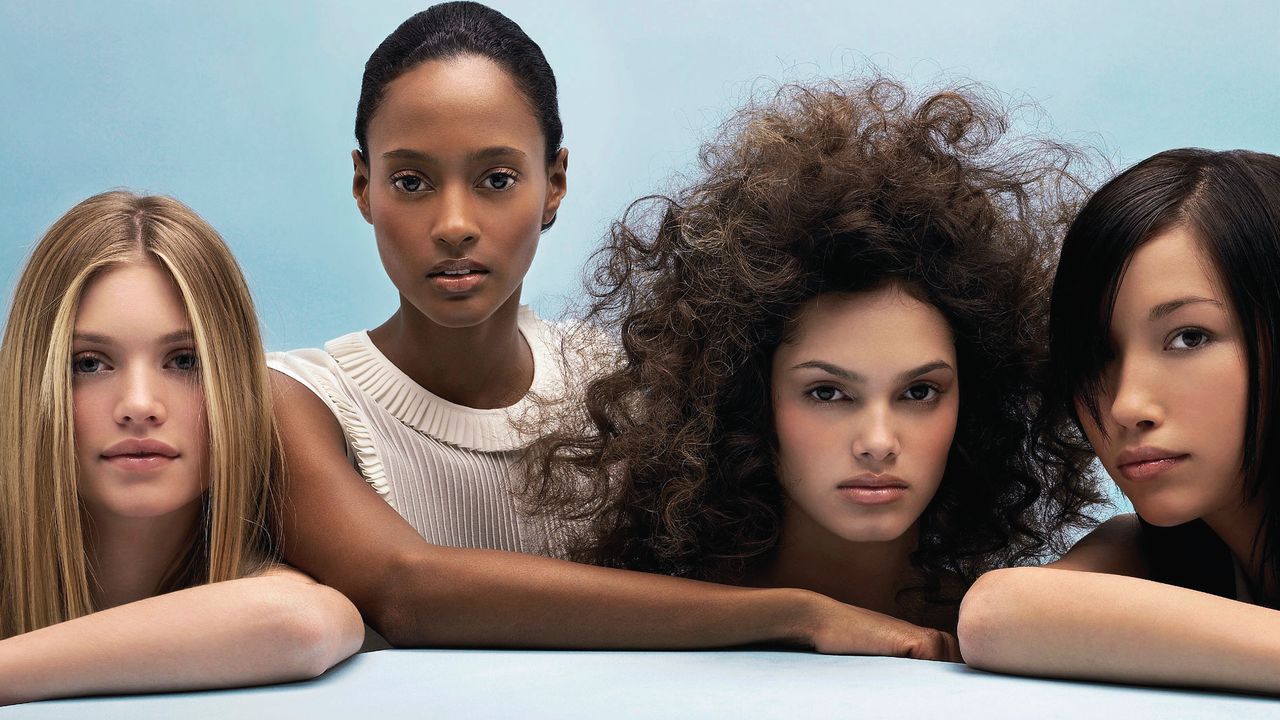The Best Way to Use Biotin For Hair | Vogue