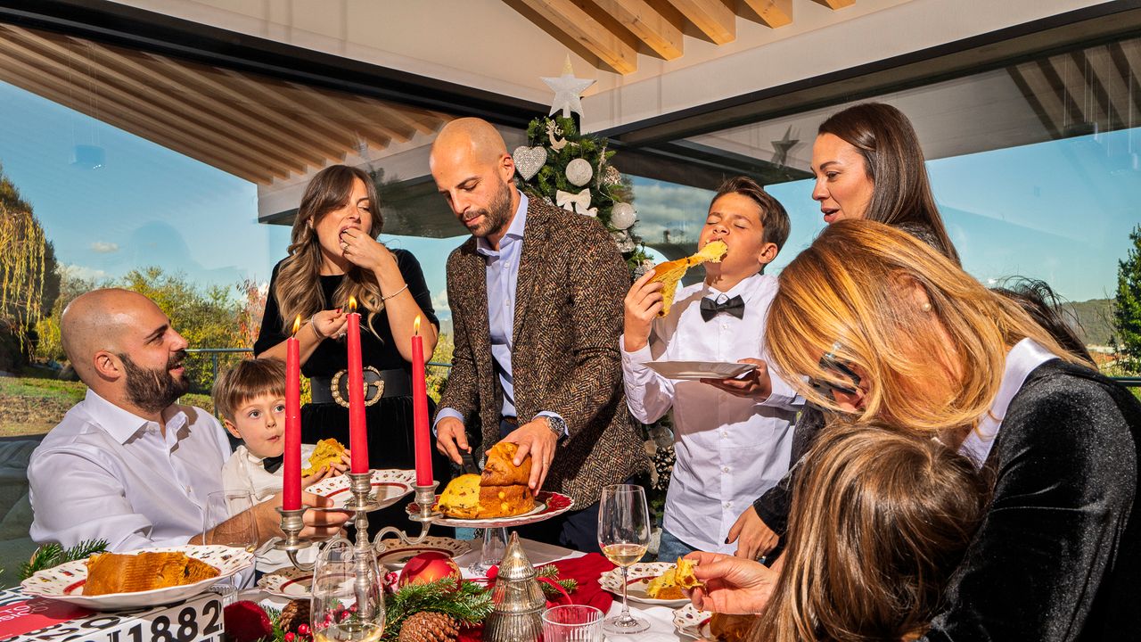 Holidays at the House That Panettone Built | Vogue