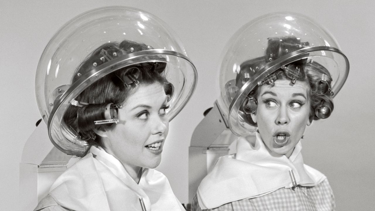 This Is the Safe Number of Times to Dye Your Hair Per Year | Vogue