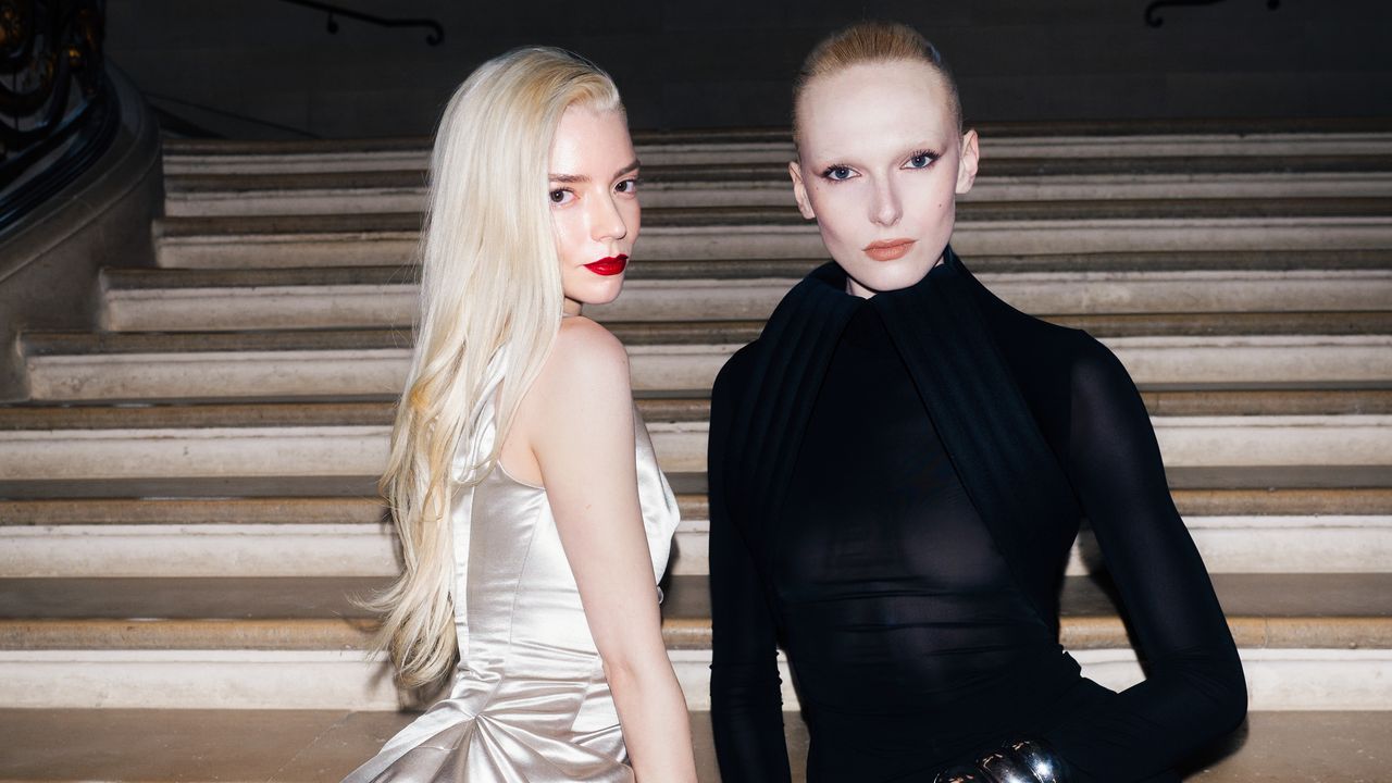 A Haute Invite: Inside the Exclusive Grand Dîner du Louvre | Vogue