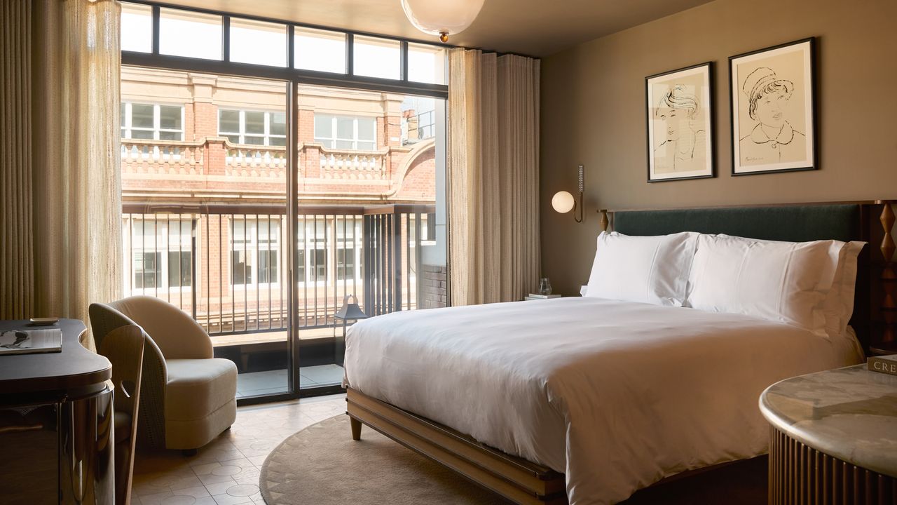 A New Hotel Is Putting This Underrated Central London Neighborhood Back on the Map | Vogue