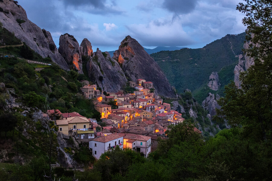 Best Small Towns in Italy to Visit - Thrillist