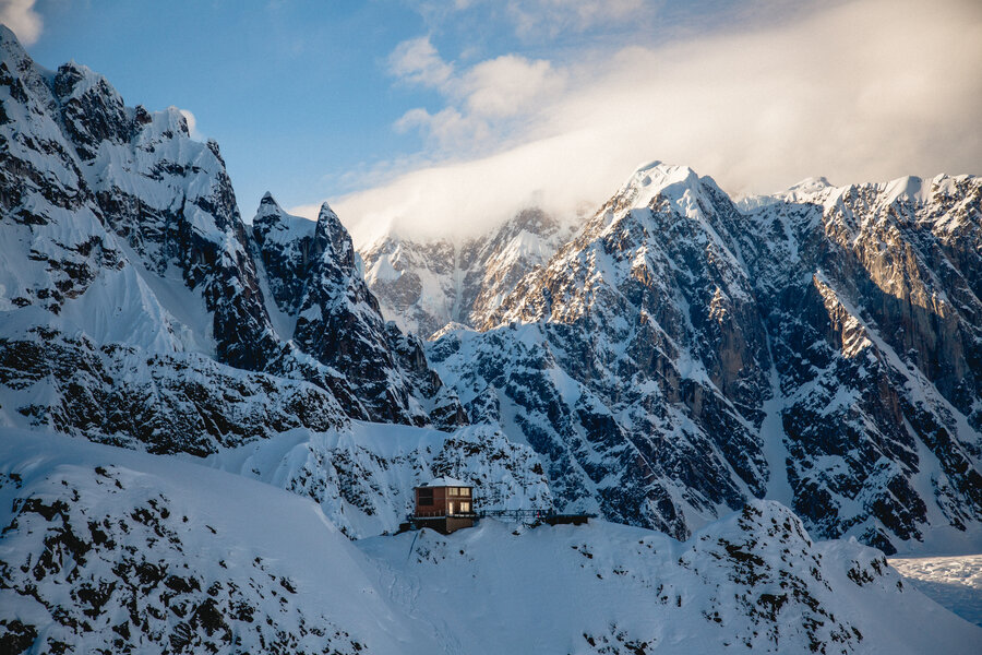 Best Bars in the World: Sheldon Chalet in Alaska’s Denali National Park - Thrillist