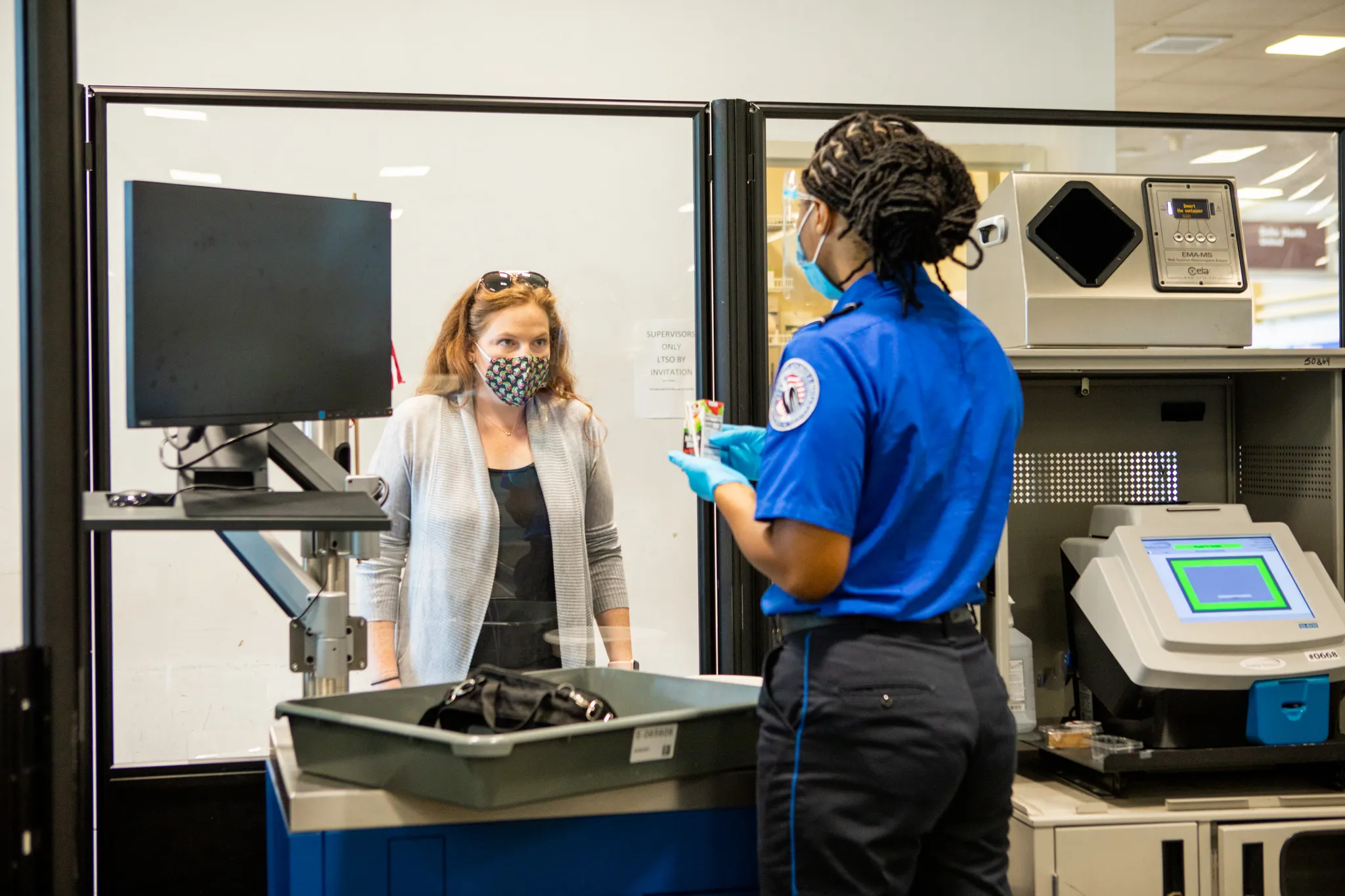 US Woman Detained in San Diego After Agents Claim Passport Photo Isn’t Her - Aviation A2Z