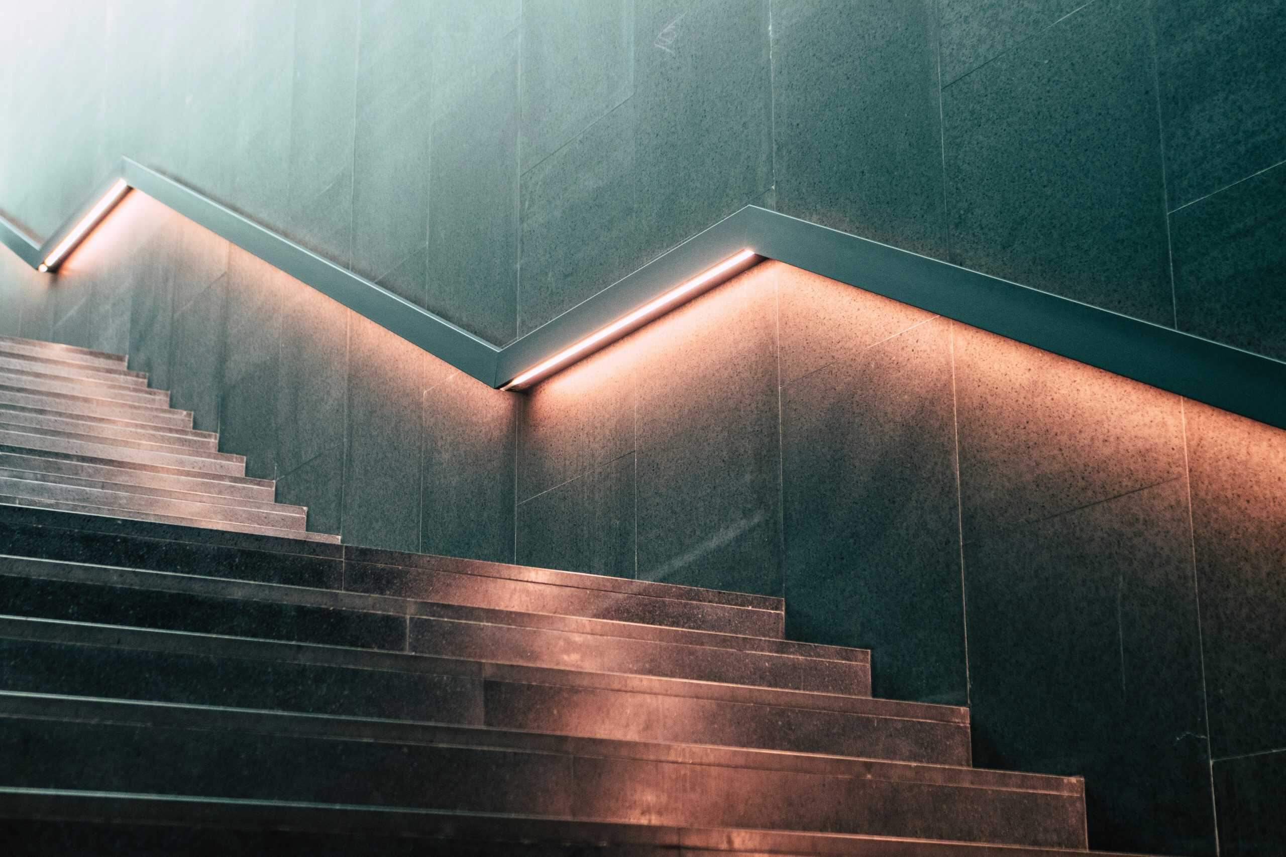 How to prioritize B2B content assets based on buyer intent (2026)