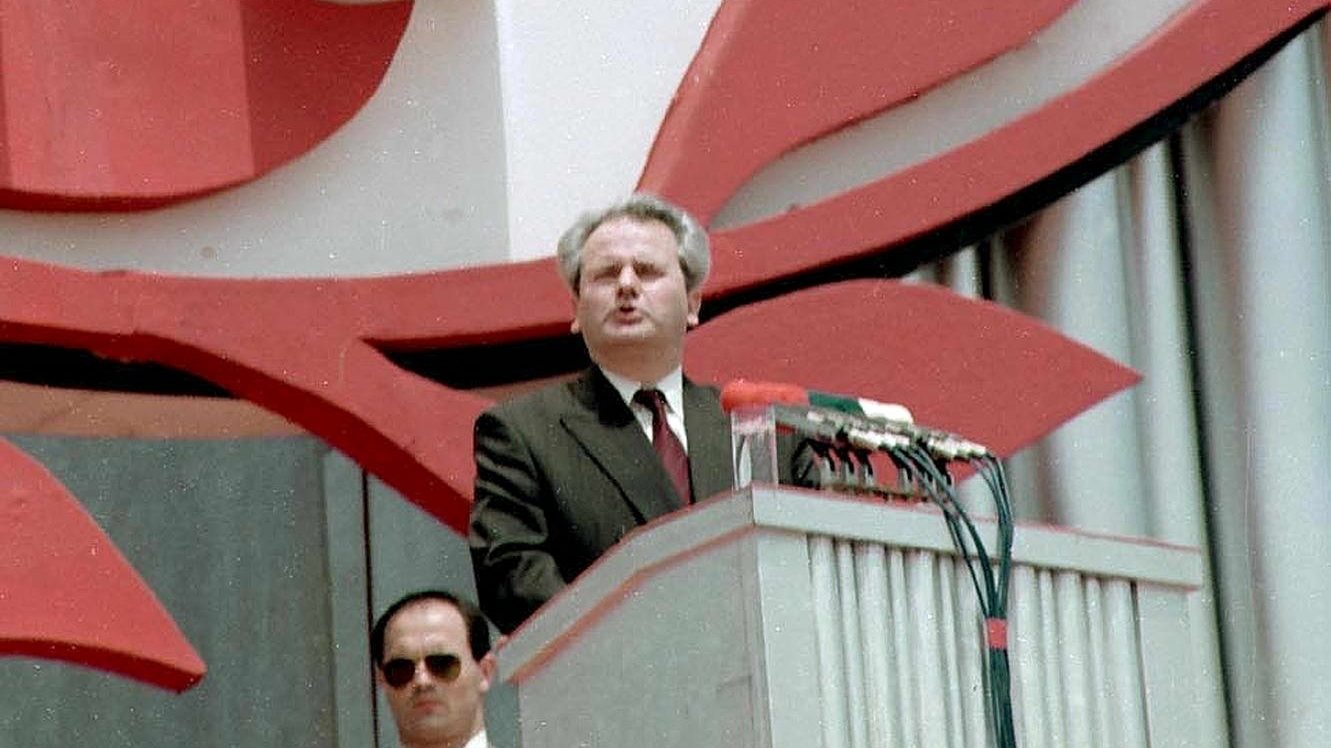 Autonomy Abolished: How Milosevic Launched Kosovo’s Descent into War | Balkan Insight