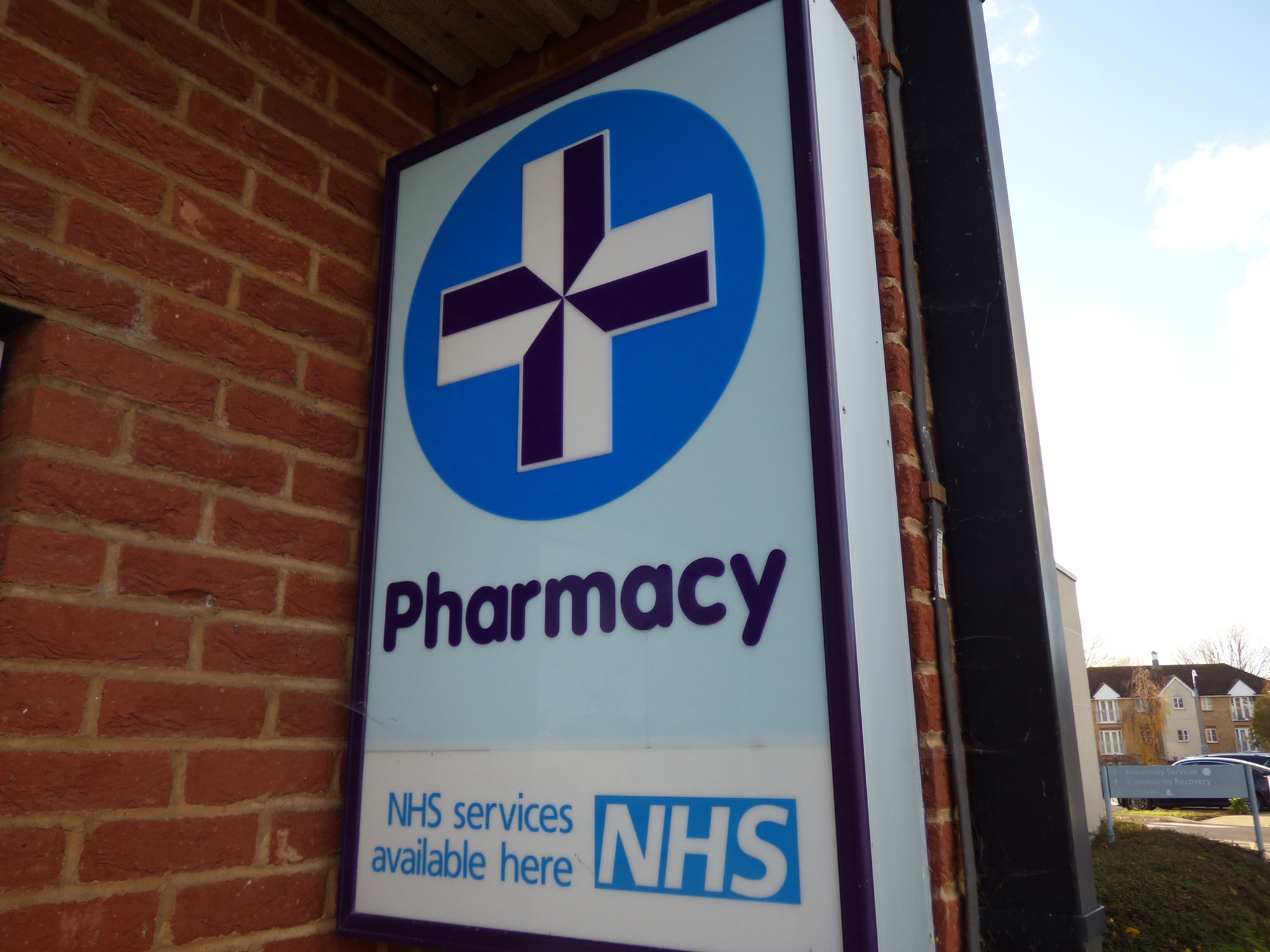 Low-income Barnet residents urged to take advantage of free medicines at local pharmacies - Barnet Post