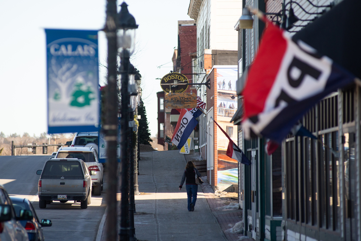 Calais City Council debates impact of immigration bill