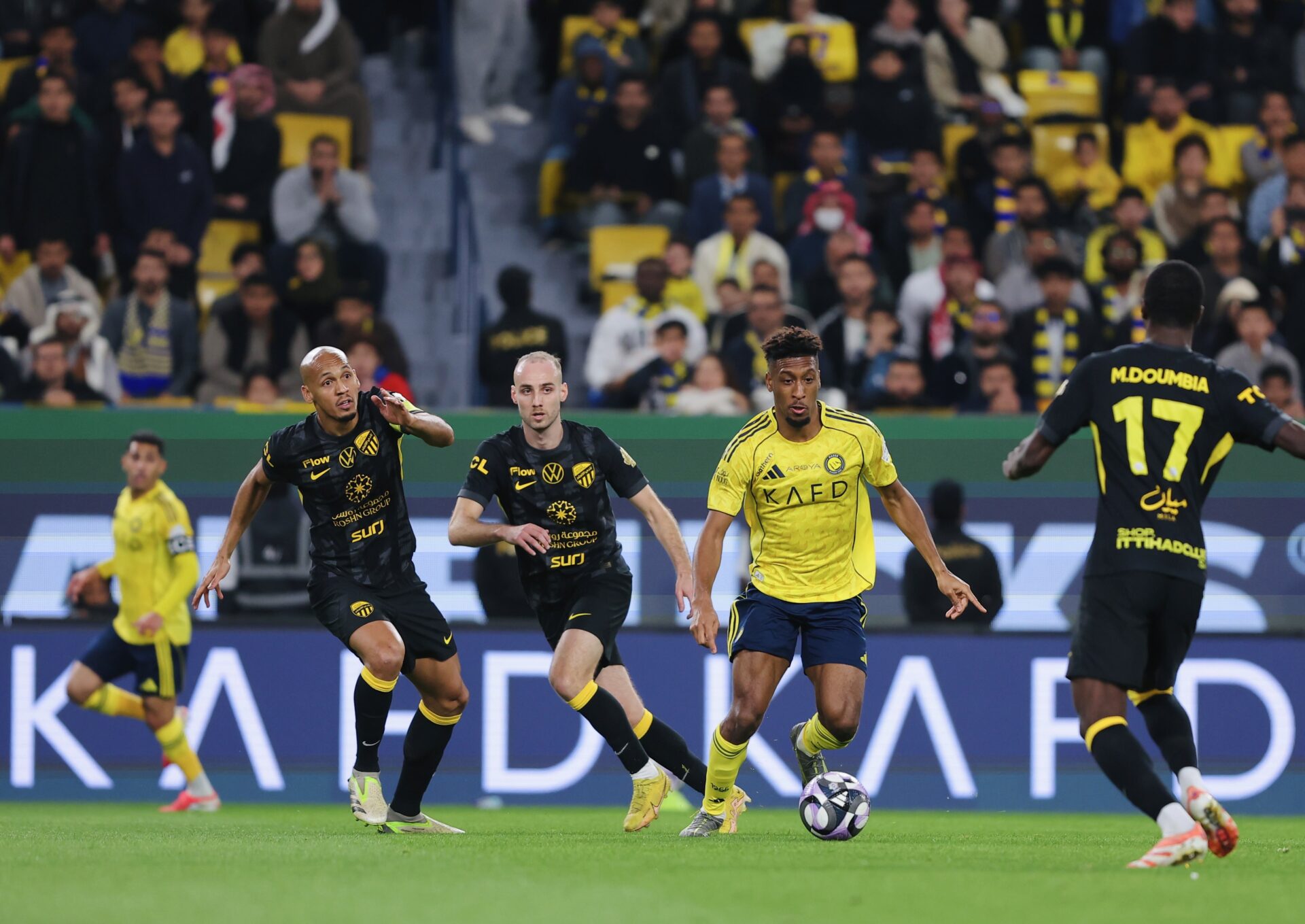 Al Nassr não contou com Cristiano Ronaldo e venceu o Al Ittihad