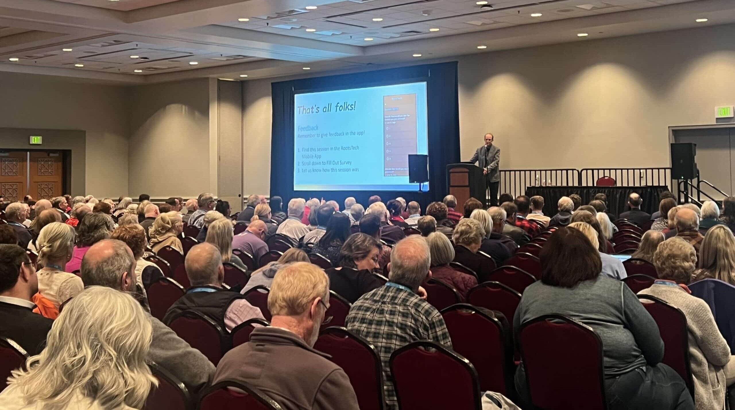 MyHeritagen perustaja ja toimitusjohtaja Gilad Japhet RootsTech 2025 -tapahtumassa - MyHeritage Blogi