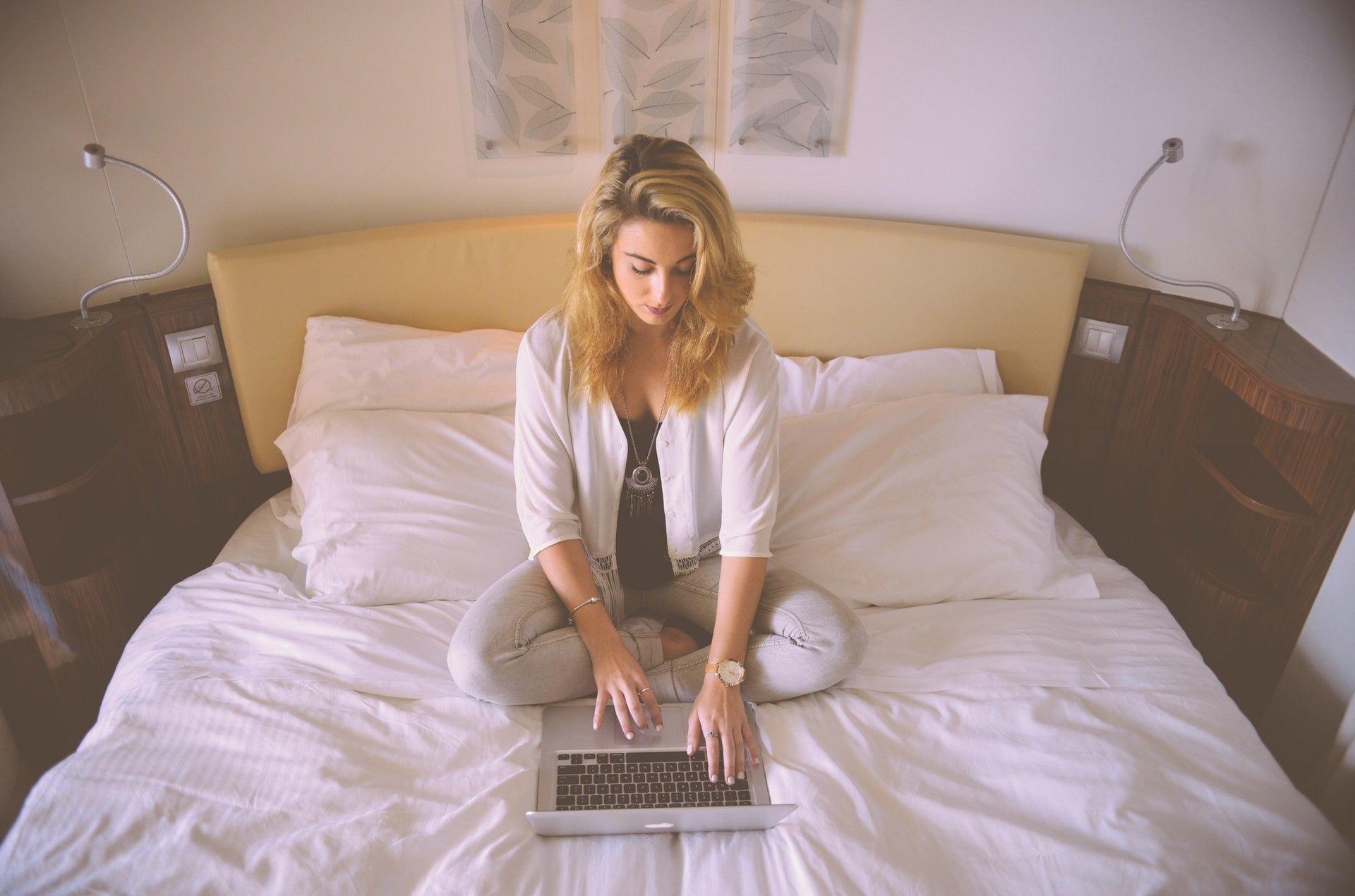 How to avoid scammers on SkyPrivate • SkyPrivate Blog Skype Cams Models - Pay Per Minute