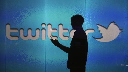 9 Strategies Your Band Should Use to Gain (And Keep) Twitter Followers