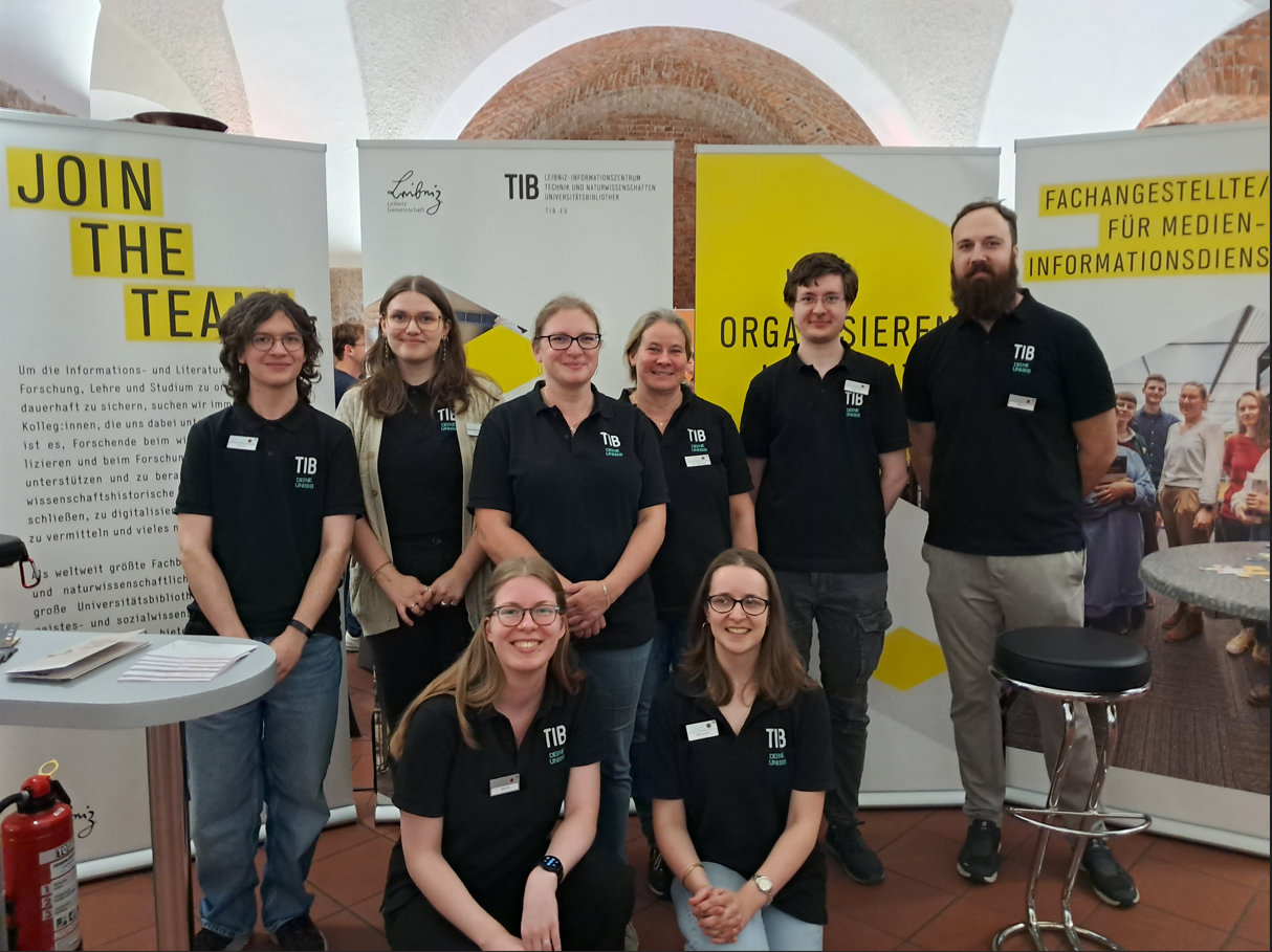 TIB-Auszubildende bei der Langen Nacht der Berufe 2025 - TIB-Blog