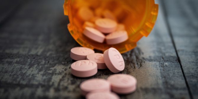 Rationing drugs in England and France: How a ‘depoliticised’ regulator can become a source of politicisation - LSE European Politics