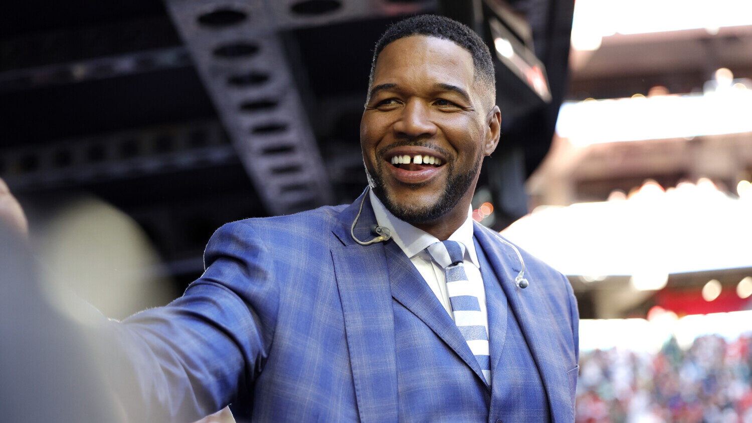 Michael Strahan on the Giants' Playoff Chances, Building a Business Empire, & More - Boardroom