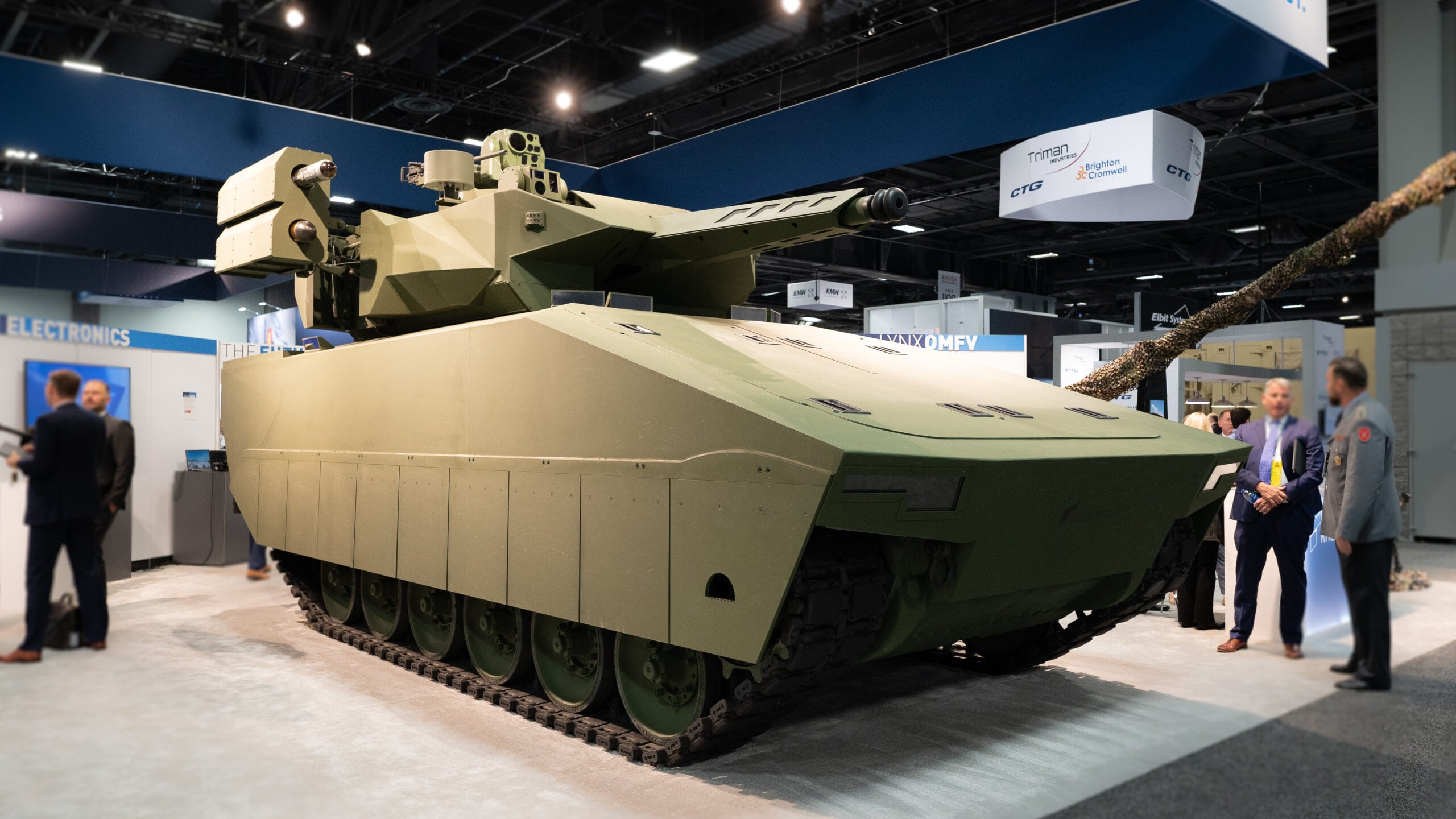Digital engineering saving time, money on Army’s XM30 vehicle competition: Officials - Breaking Defense