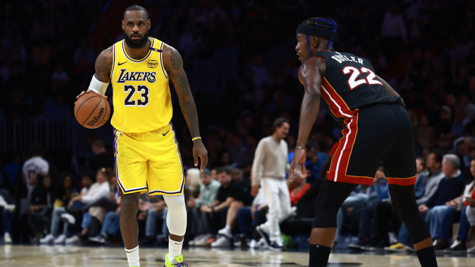 Warriors Targeting Trade For Either LeBron James Or Jimmy Butler