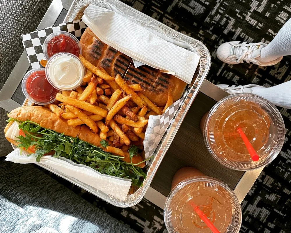 The secret sauce of Uncle Af’s, the #10 restaurant from Yelp’s Top 100
