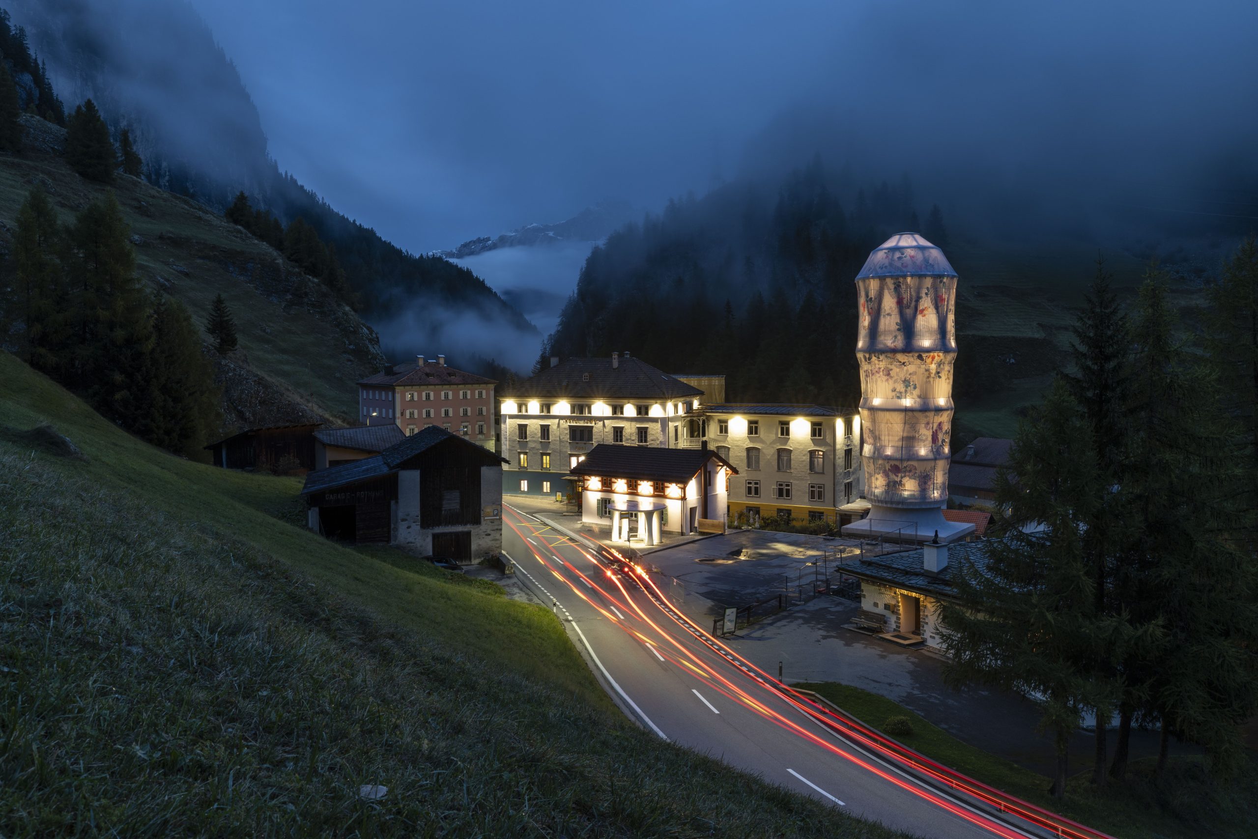 Spektakuläres 3D-Gebäude: Es tut sich was im Weissen Turm von Mulegns | Südostschweiz
