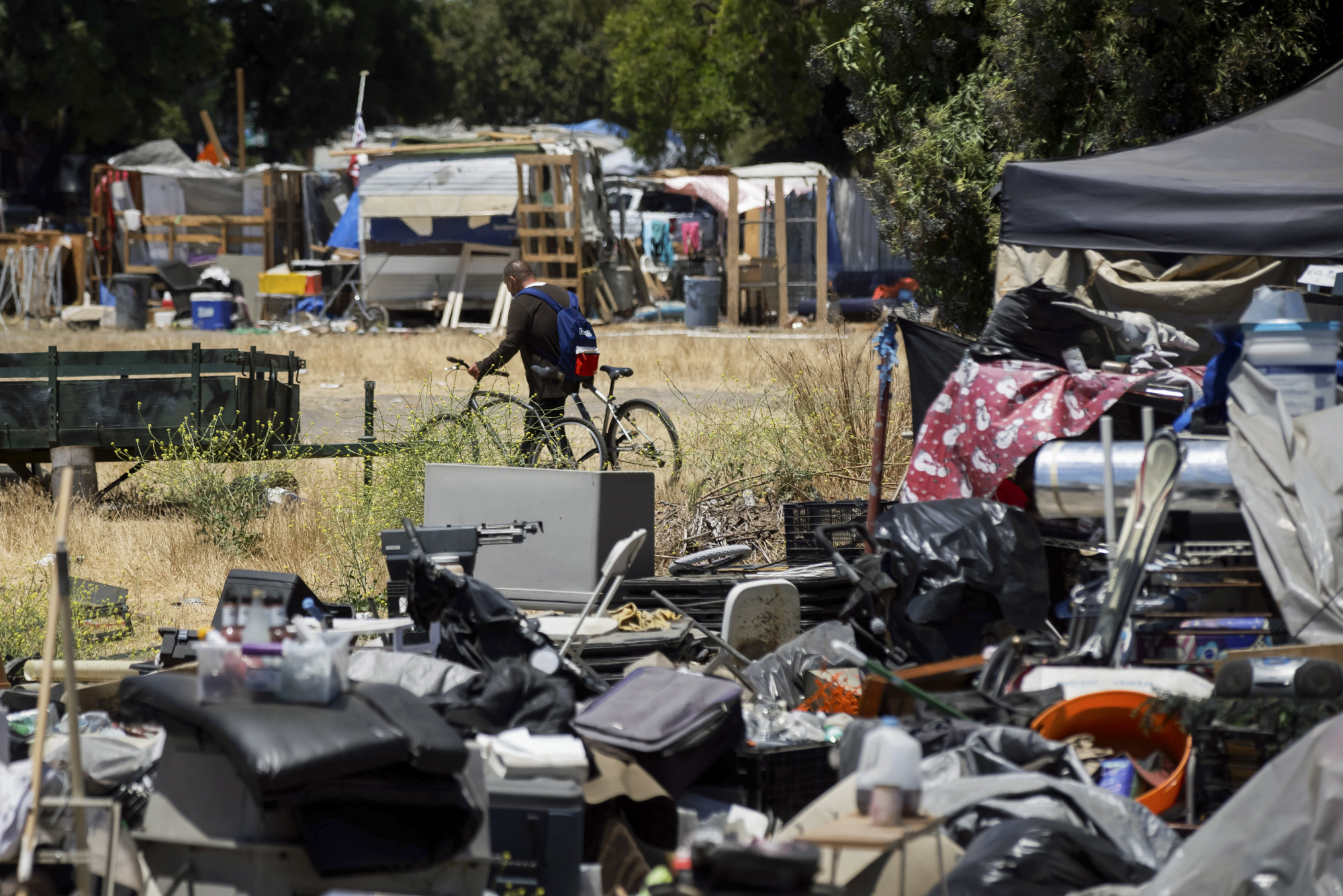 A new homelessness strategy is sweeping California - CalMatters