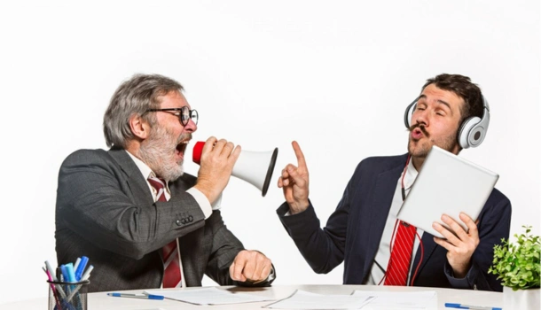 Inbound vs Outbound Marketing: Navigating the Marketing Maze | Camphouse