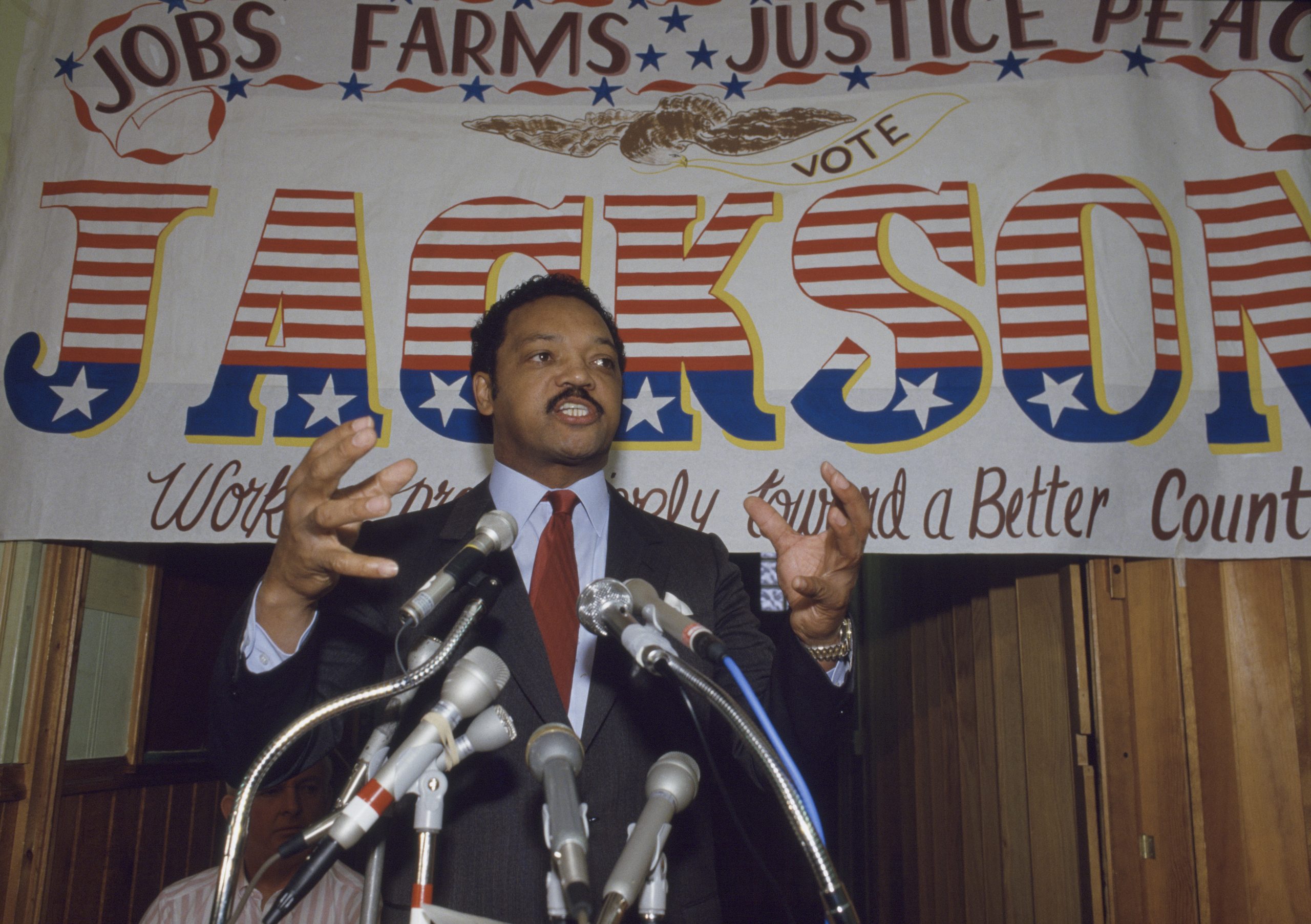 Civil Rights Pioneer Rev. Jesse Jackson Dies - Capital B News