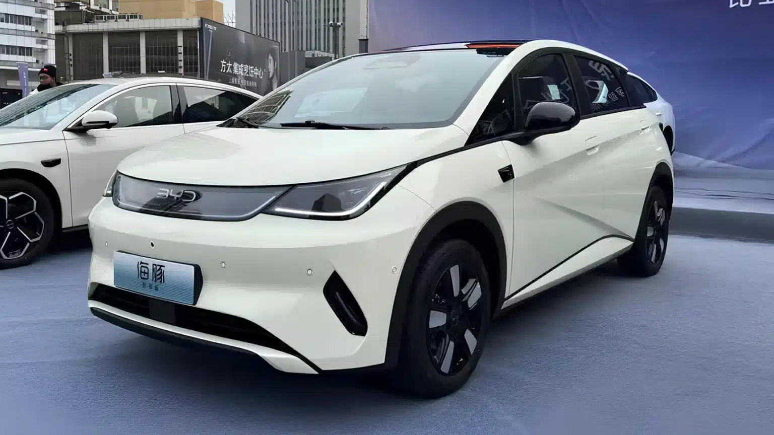 New BYD Dolphin hatchback launched in China for 13,375 USD