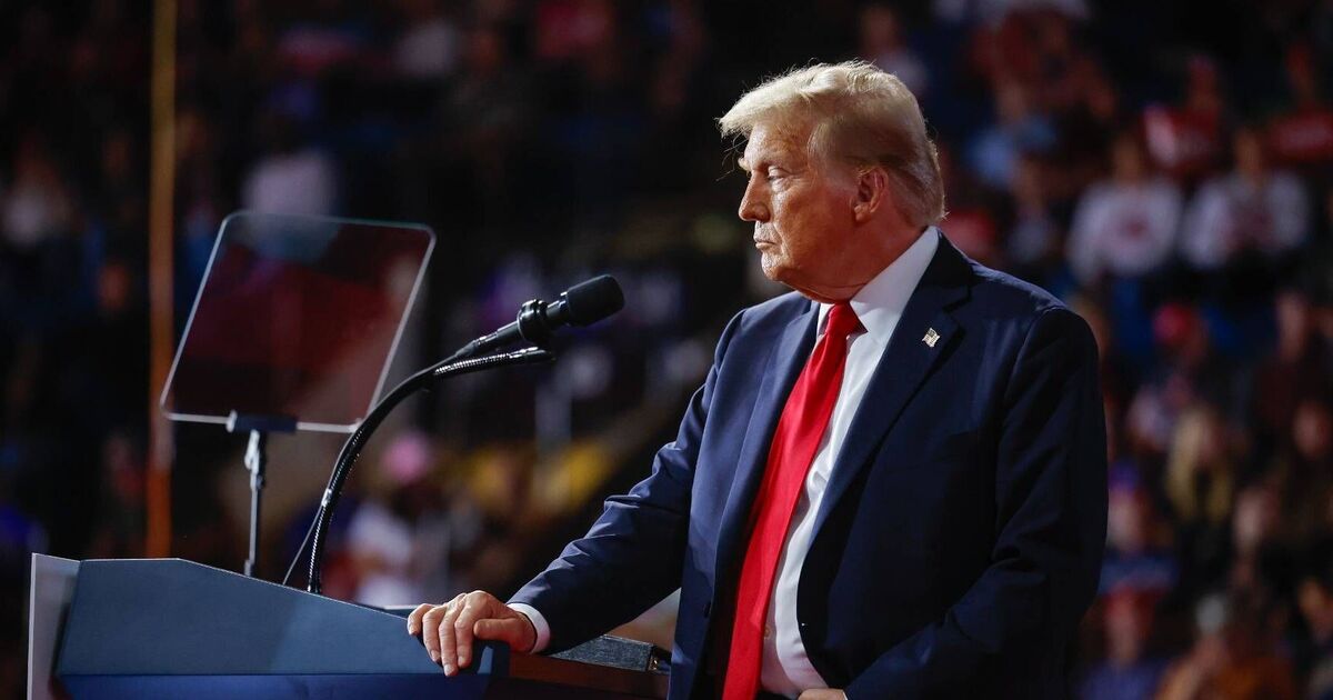 Kremlin warns 'exhausted' Donald Trump could face assassination if he ends war - World News - News - Daily Express US