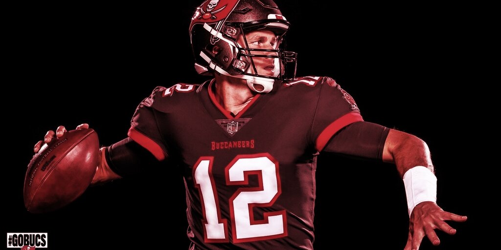 Tom Brady Launching NFT Platform with Apple, DraftKings, Spotify Exec Advisors - Decrypt