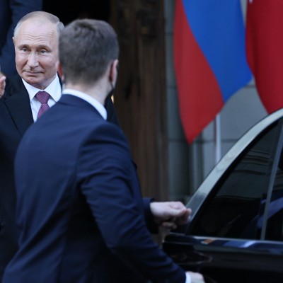 Russia, US Will Launch Arms Control Talks To Avoid ‘Accidental War’ - Defense One